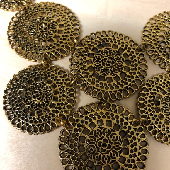 5 statement necklaces - Picture 7 of 8